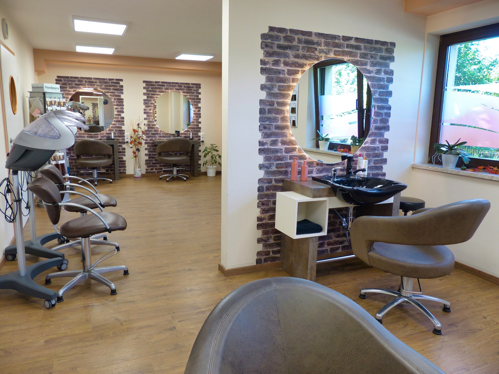 Innenbereich des Friseursalons Wenke Liebmann in Großröhrsdorf
